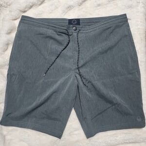 Even Tide Men's Kai Hybrid Casual Shorts Size 40 Light Grey Lightweight Packable